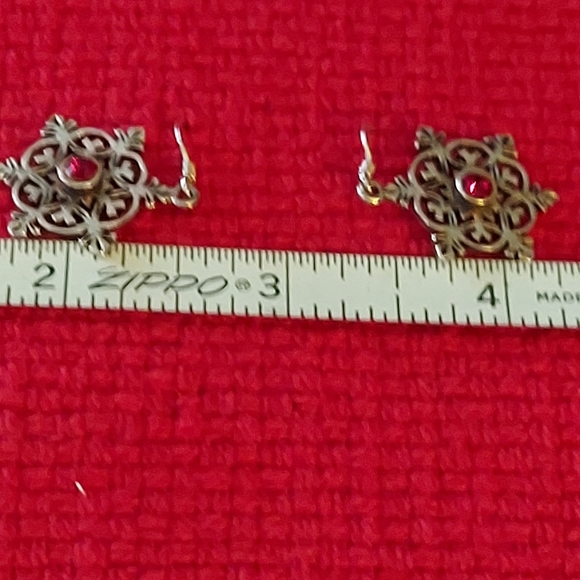 Filigree Silvertone Snowflake Earrings - Picture 5 of 7